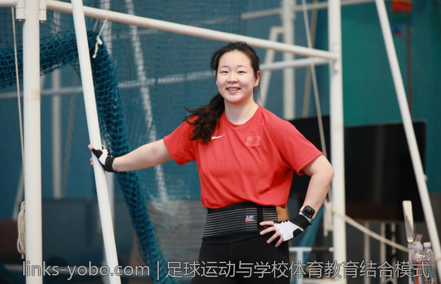足球运动与学校体育教育结合模式